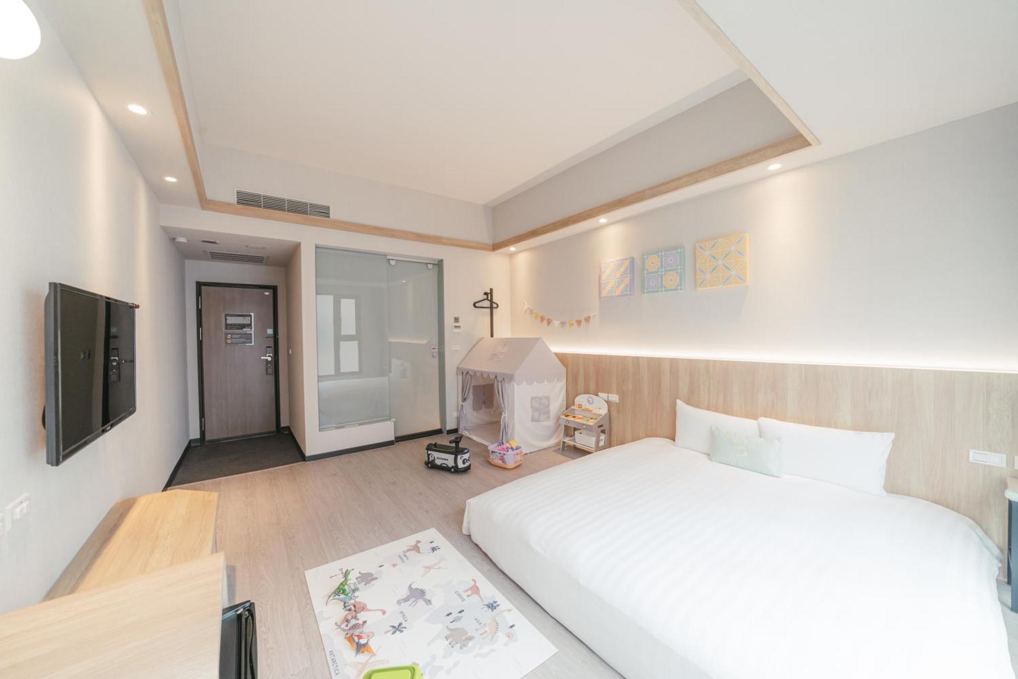Hotel Liyaou Chiayi City Exterior photo