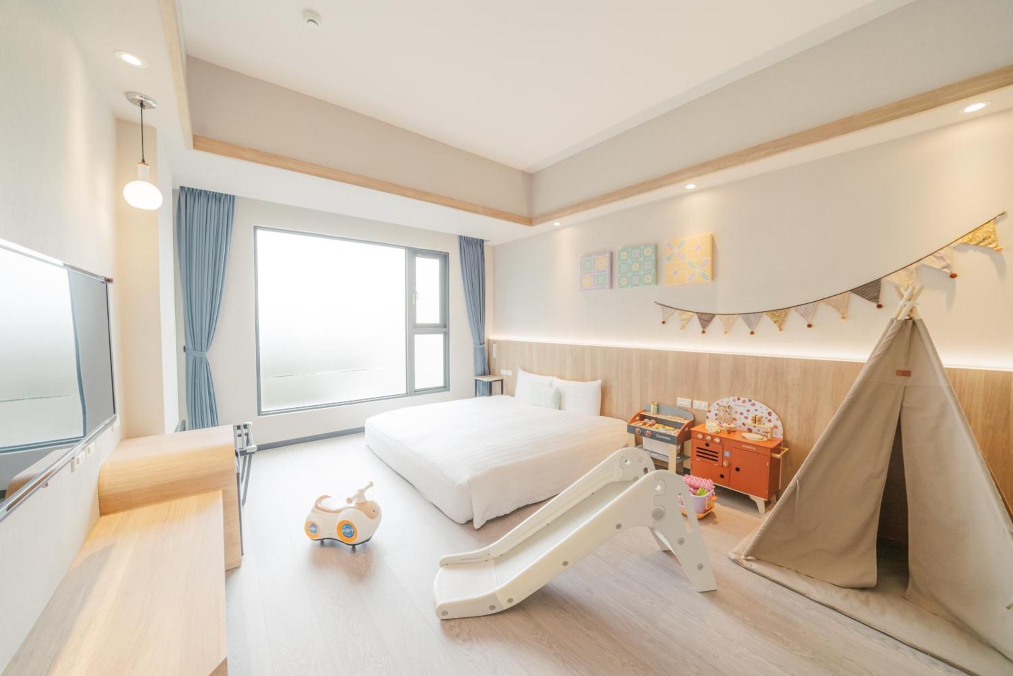 Hotel Liyaou Chiayi City Exterior photo